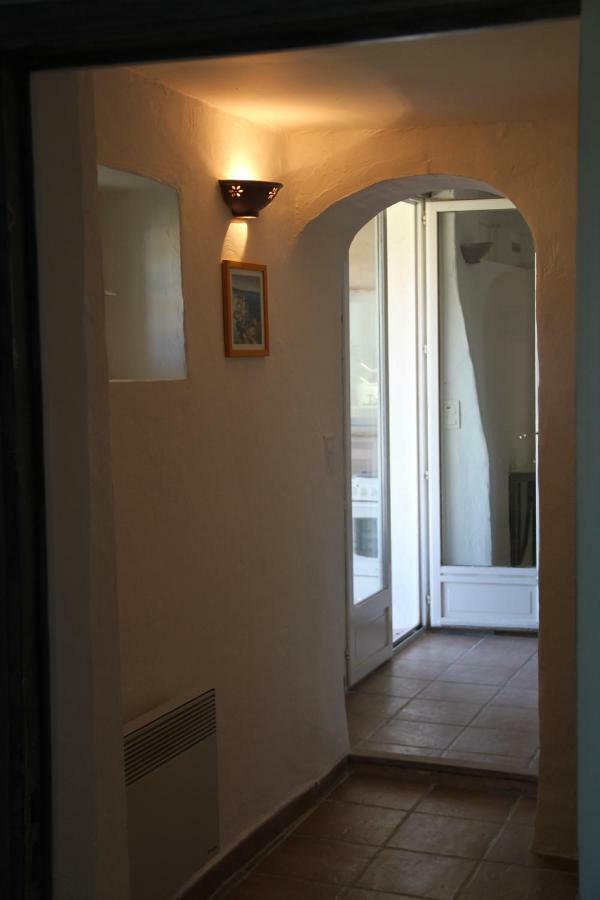 Les Vingalieres Bed & Breakfast Salernes Exterior photo